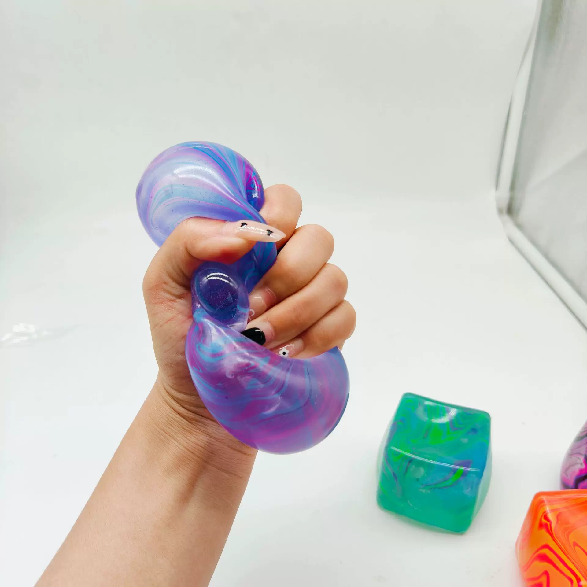 New style ripple ice cube maltose decompression toy, square cube maltose, fun to squeeze