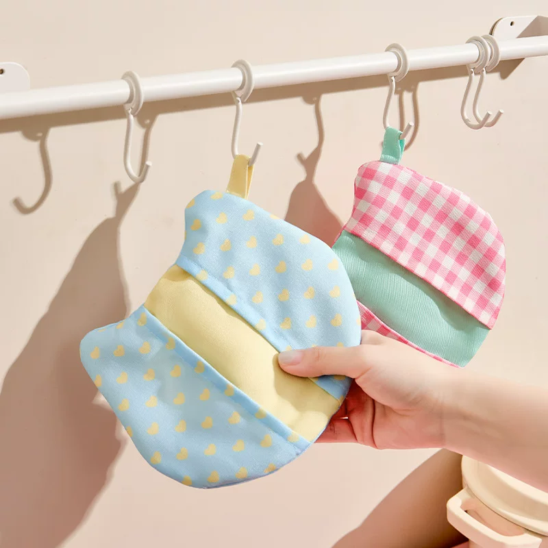 Cartoon heat-resistant and anti-scalding gloves for household oven, kitchen, thickened, high-temperature resistant, microwave baking dedicated gloves