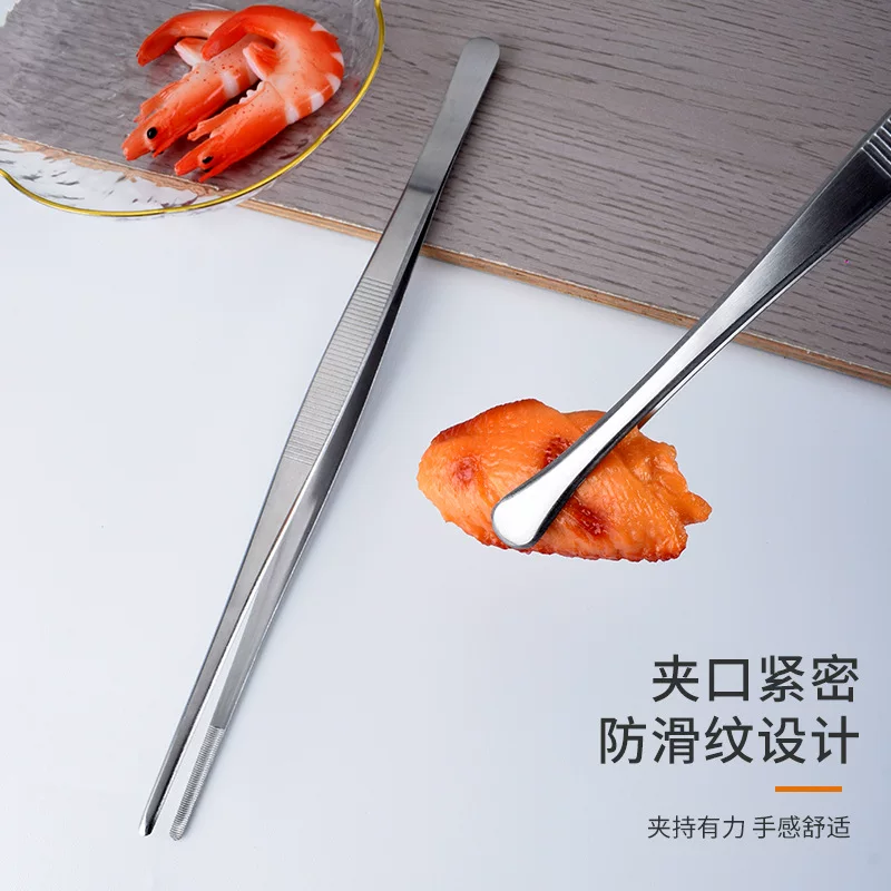 Eine barbecue-barbecue-maschine aus edelstahl ein japanischer barbecue mit erhöhten steak-ketten