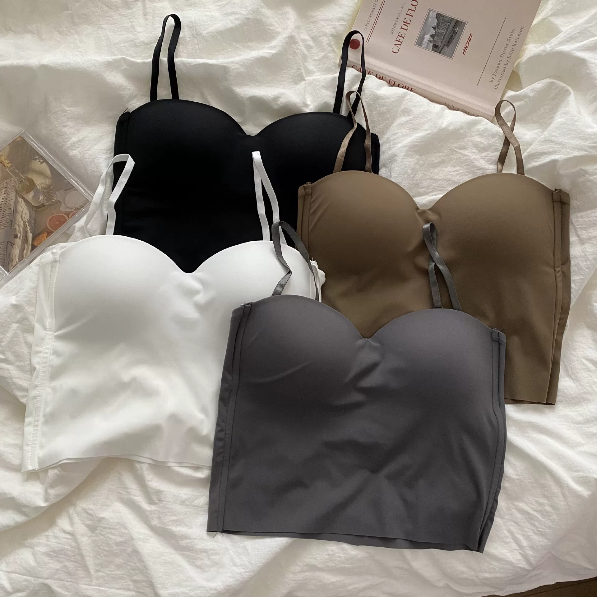 The Ice silk sports halter top is a unique and stylish innerwear for women. It is a short, slimming, and stylish top that can be worn as a base layer