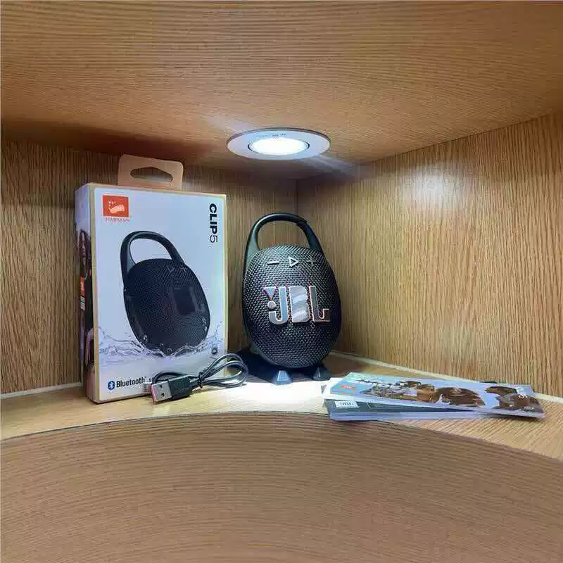 CLIP5 drahtlose Bluetooth-Lautsprecher, ein Gerät ein Code, tragbarer Mini-Wasserdichter Subwoofer für den Outdoor-Einsatz