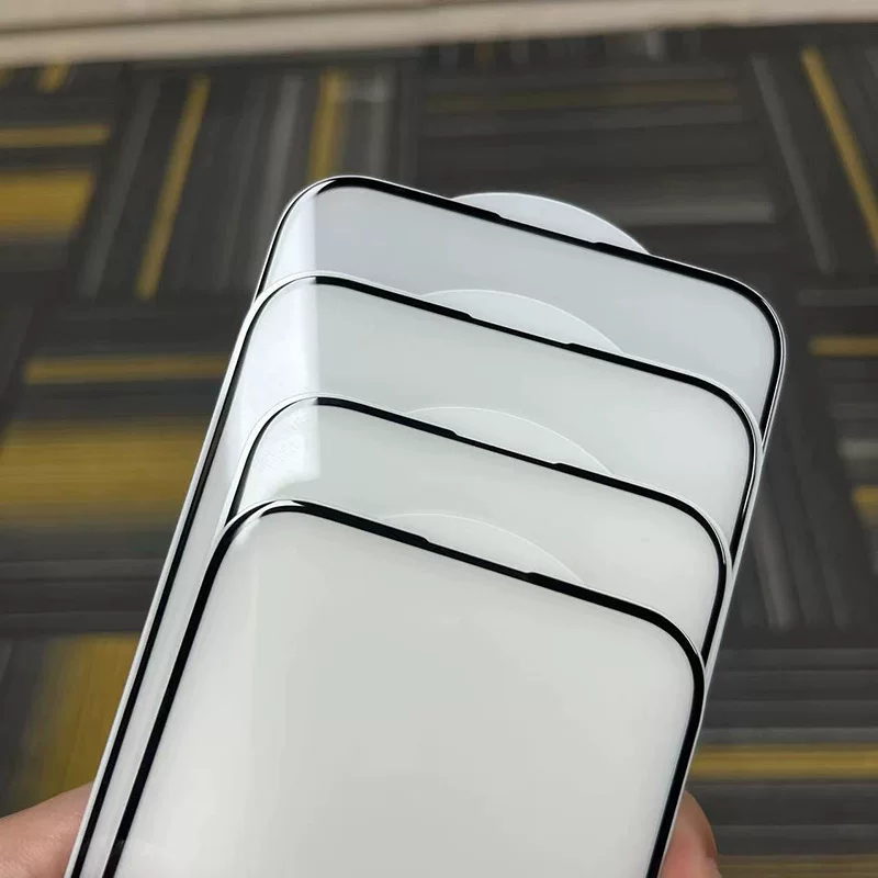 Es ist ein anwendung bei klarem apfel 16 mit einer gehähten membran 13 mit hohem aluminium und XR11 mit einer verdrahteten haut, in einer zelle, die prost /14pro pro iphone ist