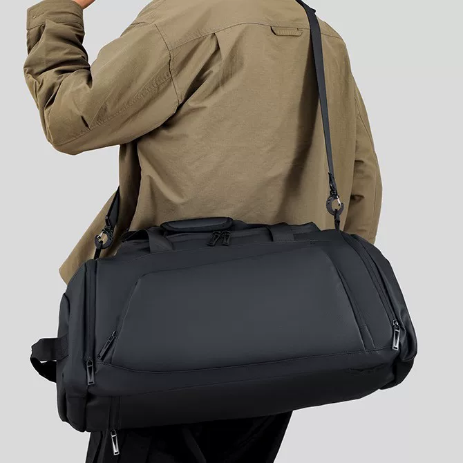Multi-functional travel bag, large-capacity sports and fitness bag, independent shoe compartment, short-distance business trip luggage bag